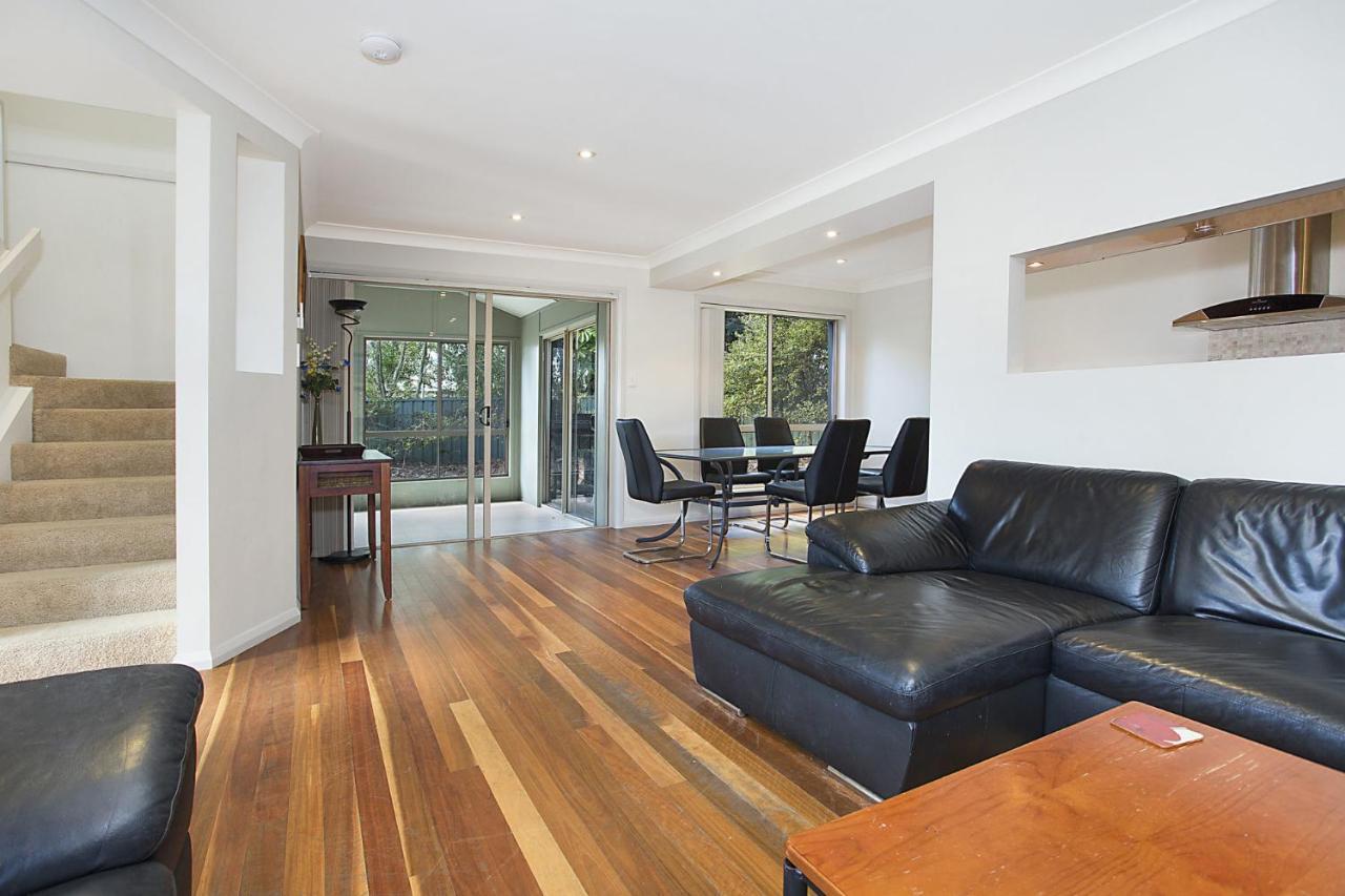 Harmony House Bateau Bay Villa Exterior photo